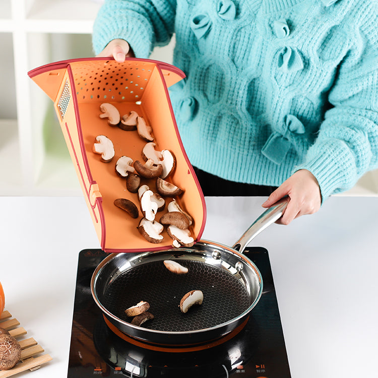 Smart Board 6-in-1 Foldable Cutting Board – Orange